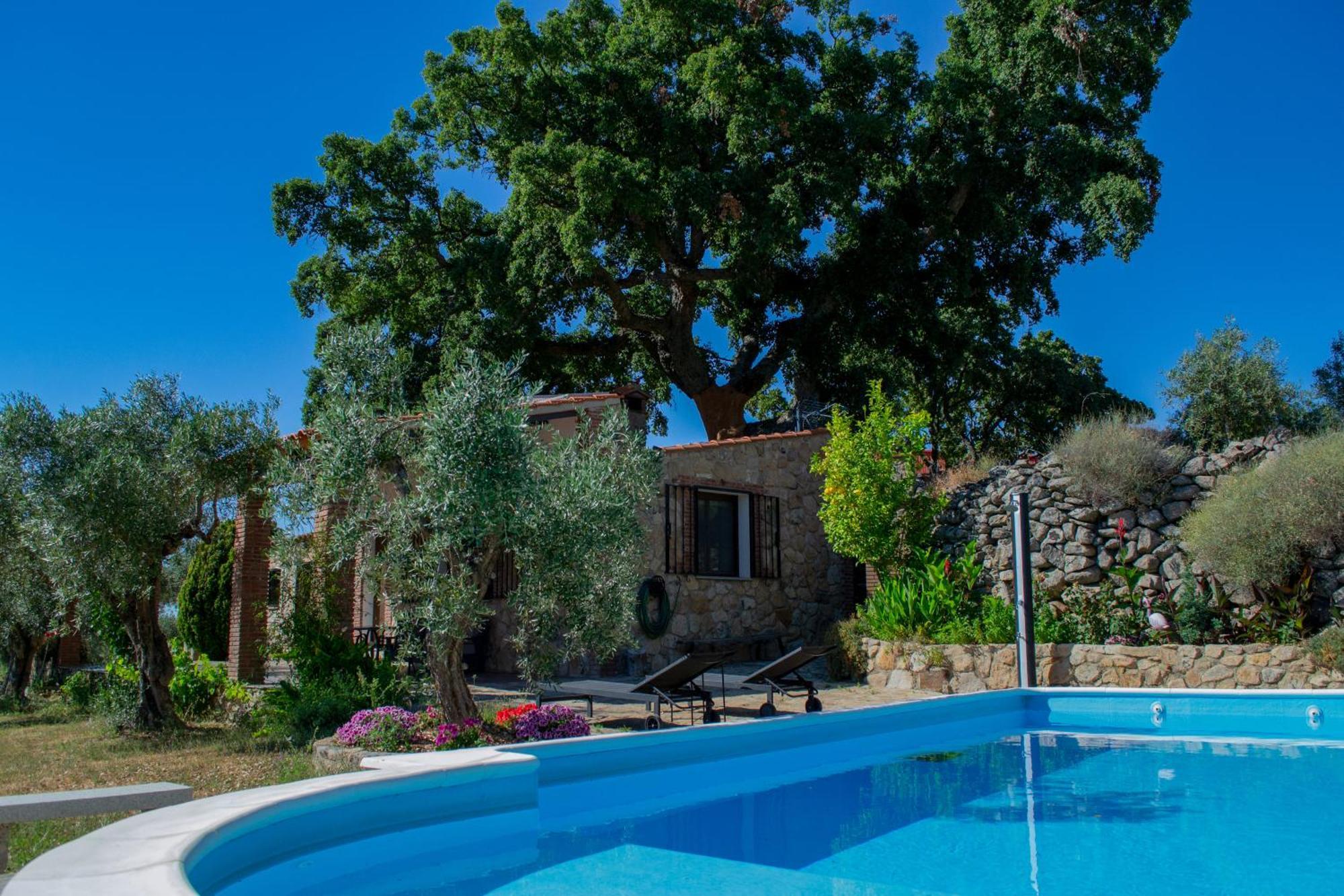 Casa Rural La Recuera Montanchez Luaran gambar