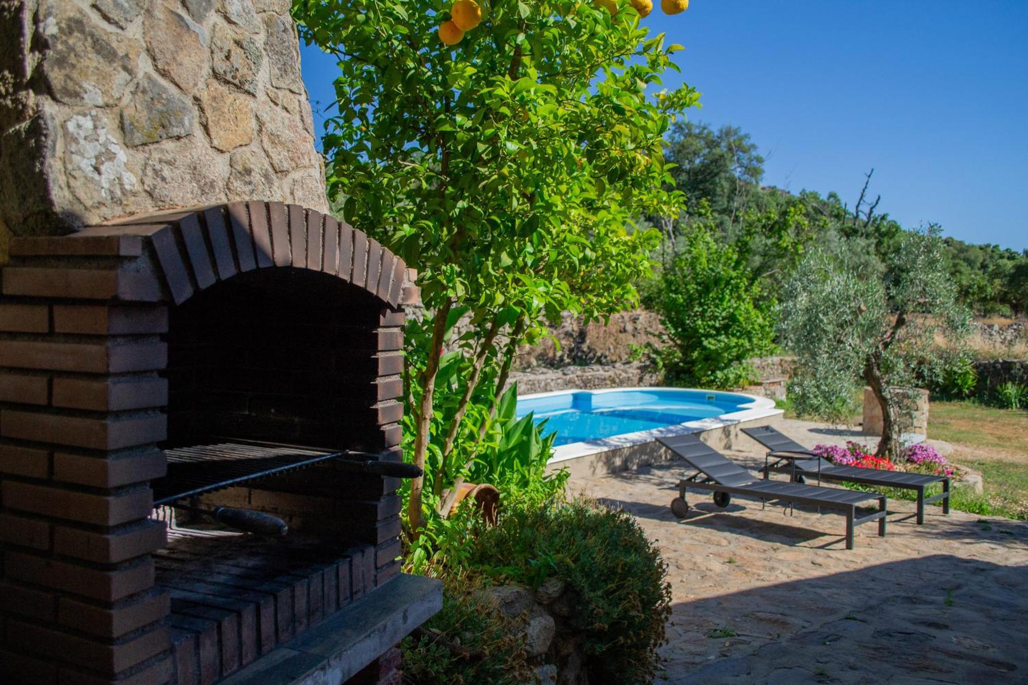 Casa Rural La Recuera Montanchez Luaran gambar