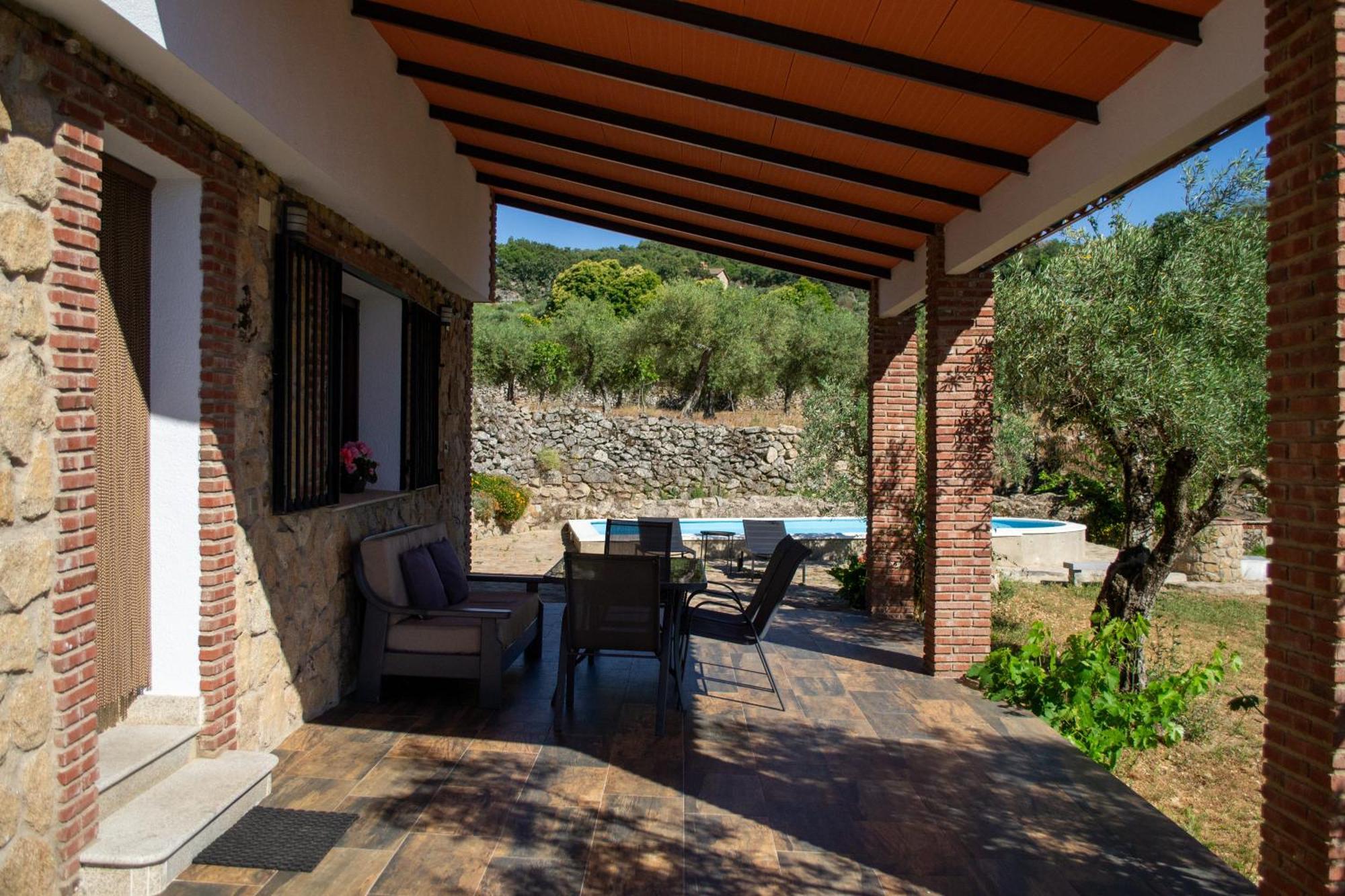 Casa Rural La Recuera Montanchez Luaran gambar