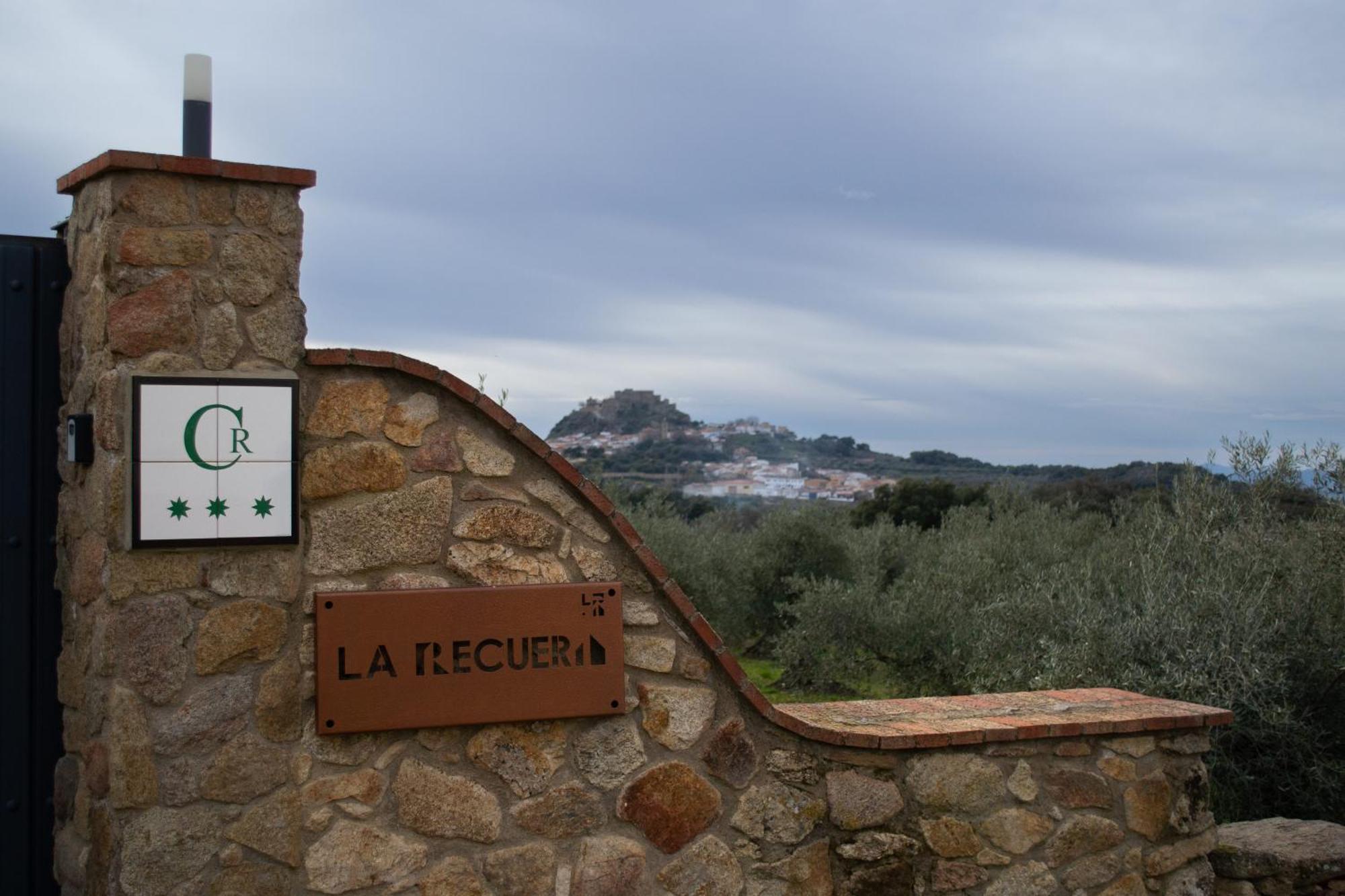 Casa Rural La Recuera Montanchez Luaran gambar